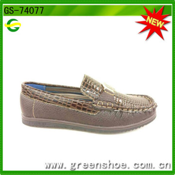 China Shoes Factory Design votre propre chaussure